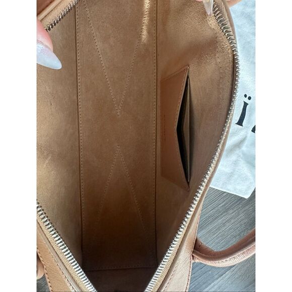 ALAIA Le Teckel Medium Shoulder Bag in Goatskin $2950 - Picture 11 of 13